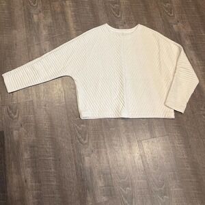 A NEW DAY QUILTED PULLOVER BUTTERFLY ARMS